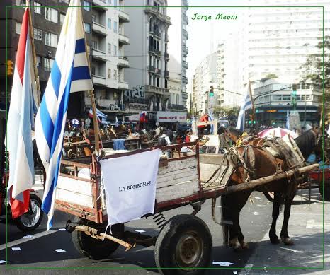 La Bombonera: «Marchamos con nuestros carros por el derecho al trabajo y al uso de la ciudad»