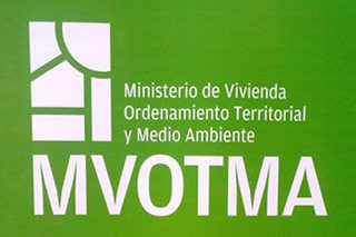 MVOTMA: Entrega de viviendas en Rivera