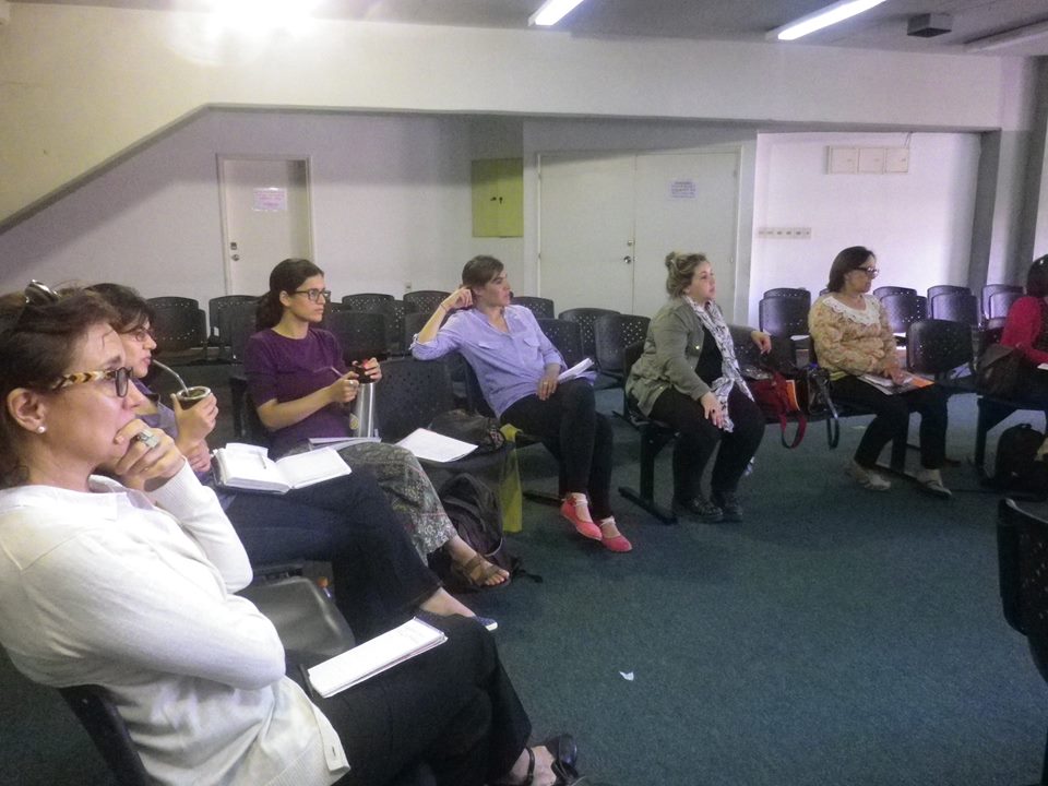 RELAF realizó el taller “Hacia un modelo de cuidados alternativos en Uruguay
