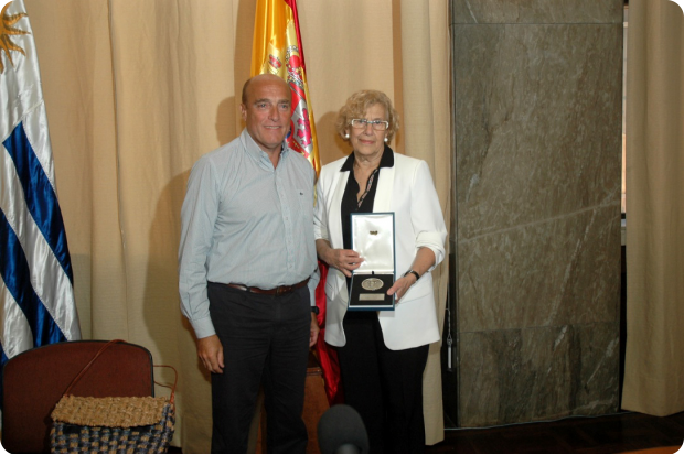 Intendente Daniel Martínez y Manuela Carmena firmaron un acuerdo de cooperación entre Montevideo y Madrid