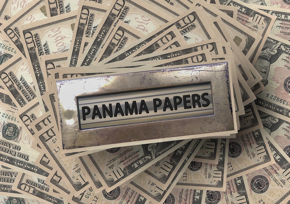 Charla de Hugo Alconada Mon sobre Panamá Papers
