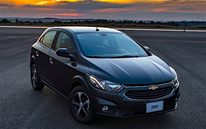 General Motors realiza el lanzamiento del nuevo Chevrolet Onix y Prisma en Uruguay