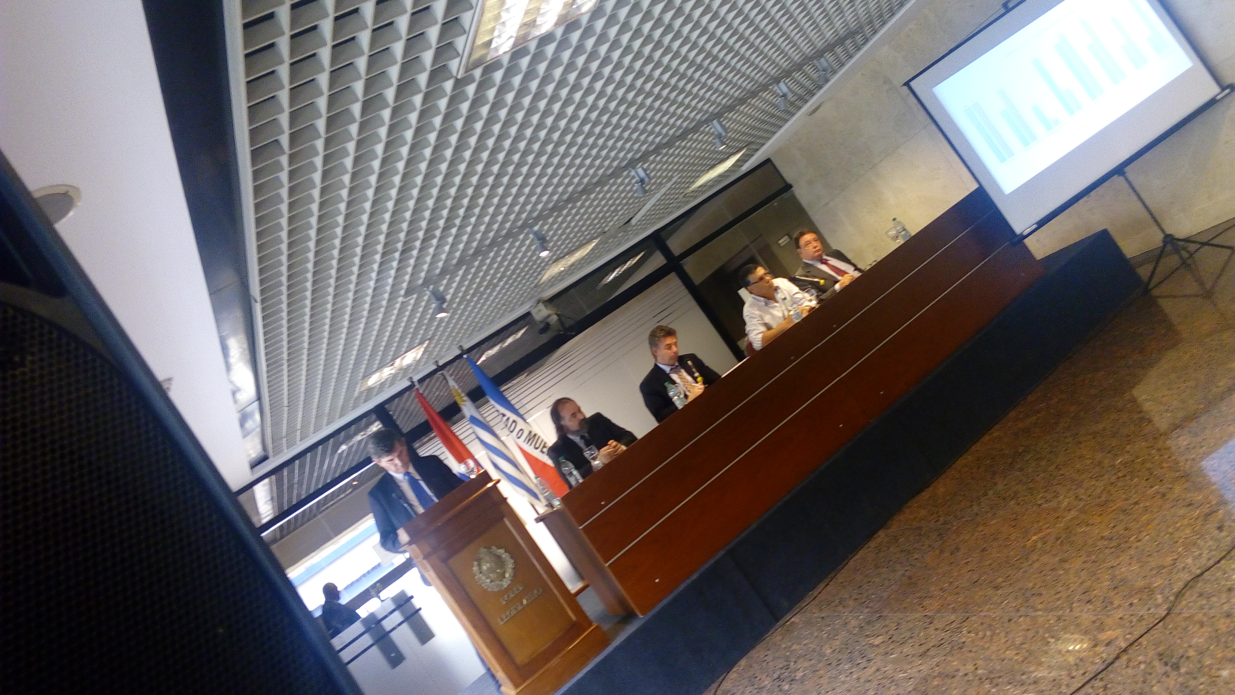 Presidente Amarilla y los intendentes Osorio, Botana y Martínez en cierre de Programas de Frontera y Ley de Descentralización
