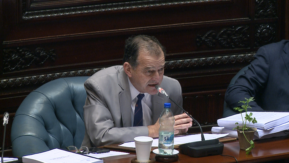 Senador Manini Ríos propone incorporar a la Asociación de Celíacos del Uruguay como beneficiaria de donaciones especiales
