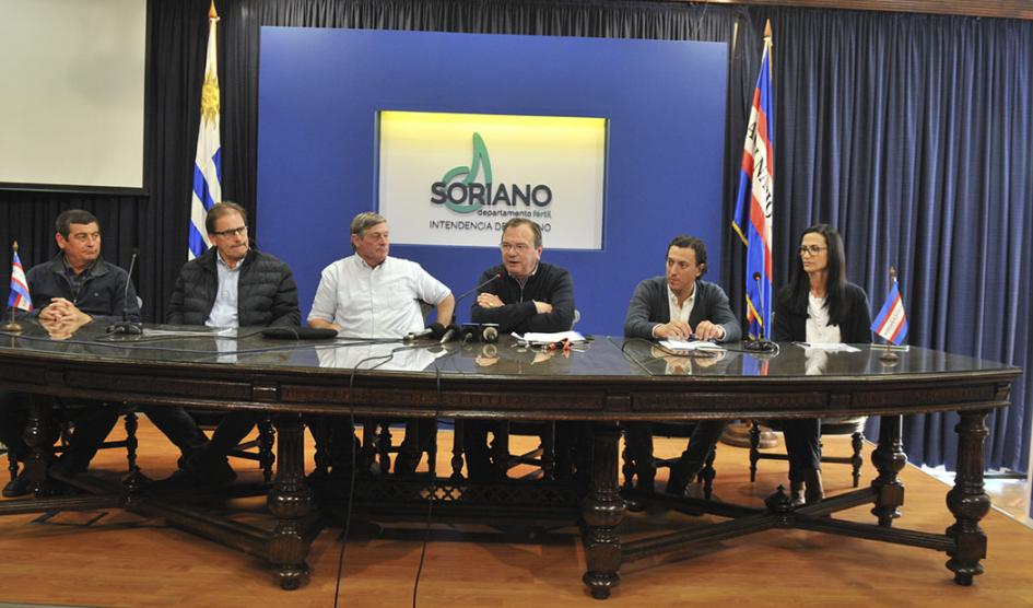 Ministerio de Transporte firmó convenios sociales en Soriano con inversión superior a 9.000.000 de pesos