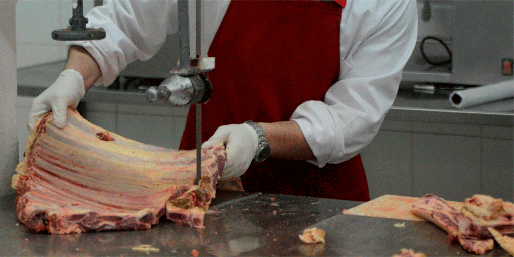 Comenzaron los cursos para operarios de carnicerías en actividad del INAC en Intendencia de Rocha