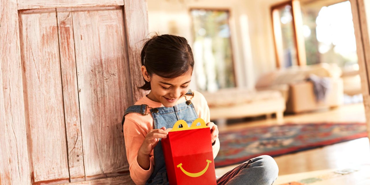McDonald’s relanza su programa de libros en la Cajita Feliz, democratizando el acceso a literatura infantil en Uruguay