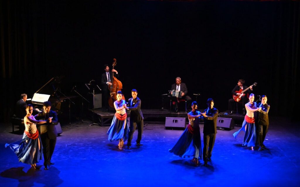 Paysandú es Tango se presenta en el Teatro Solís