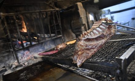 Carnicerías tradicionales lanzan promoción en cordero para desestacionalizar el corte
