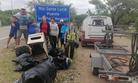 Jornada anual de limpieza de Remo Aventura en Santa Lucía
